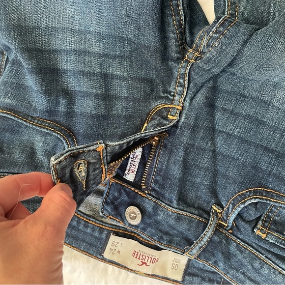 Hollister denim jeans for juniors, Y2K, and Women! - Picture 6 of 6